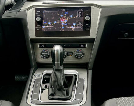 Черный Фольксваген Пассат, объемом двигателя 1.97 л и пробегом 308 тыс. км за 14450 $, фото 55 на Automoto.ua