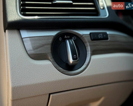 Чорний Фольксваген Пассат, об'ємом двигуна 1.8 л та пробігом 72 тис. км за 15500 $, фото 14 на Automoto.ua