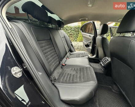 Черный Фольксваген Пассат, объемом двигателя 1.97 л и пробегом 80 тыс. км за 19900 $, фото 24 на Automoto.ua