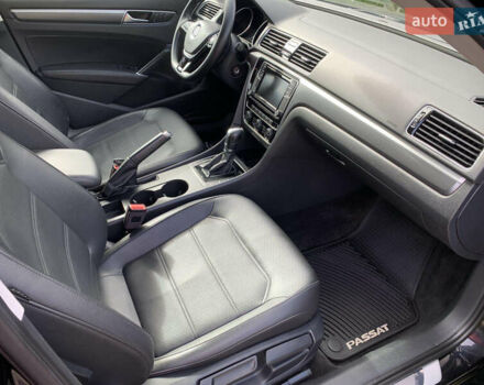Черный Фольксваген Пассат, объемом двигателя 2 л и пробегом 261 тыс. км за 13200 $, фото 20 на Automoto.ua