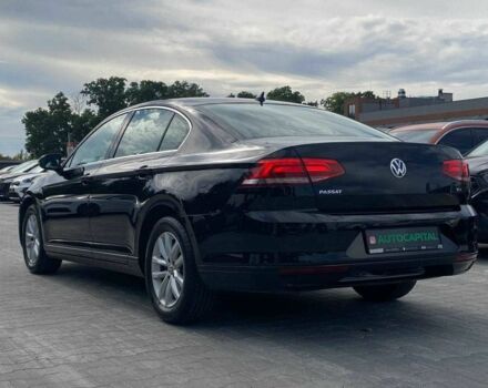 Черный Фольксваген Пассат, объемом двигателя 1.6 л и пробегом 313 тыс. км за 13490 $, фото 6 на Automoto.ua