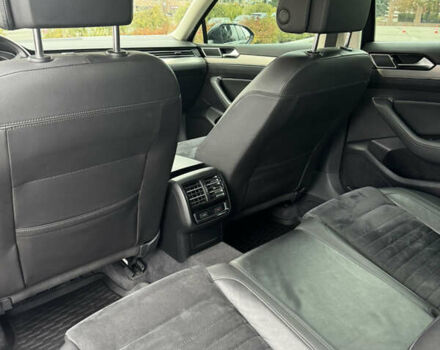 Черный Фольксваген Пассат, объемом двигателя 1.97 л и пробегом 194 тыс. км за 22500 $, фото 10 на Automoto.ua