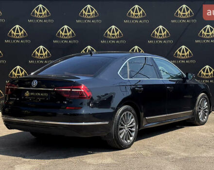 Чорний Фольксваген Пассат, об'ємом двигуна 1.8 л та пробігом 72 тис. км за 15500 $, фото 5 на Automoto.ua