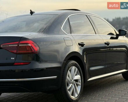 Черный Фольксваген Пассат, объемом двигателя 1.98 л и пробегом 112 тыс. км за 15200 $, фото 18 на Automoto.ua