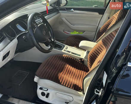 Черный Фольксваген Пассат, объемом двигателя 1.97 л и пробегом 290 тыс. км за 17299 $, фото 13 на Automoto.ua