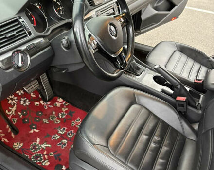 Черный Фольксваген Пассат, объемом двигателя 1.8 л и пробегом 146 тыс. км за 13500 $, фото 16 на Automoto.ua