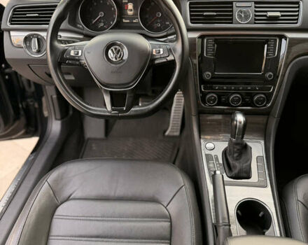 Чорний Фольксваген Пассат, об'ємом двигуна 1.8 л та пробігом 153 тис. км за 14800 $, фото 7 на Automoto.ua