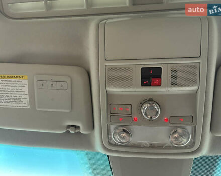 Черный Фольксваген Пассат, объемом двигателя 1.8 л и пробегом 146 тыс. км за 13500 $, фото 9 на Automoto.ua