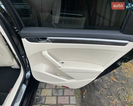 Черный Фольксваген Пассат, объемом двигателя 1.8 л и пробегом 149 тыс. км за 12500 $, фото 23 на Automoto.ua