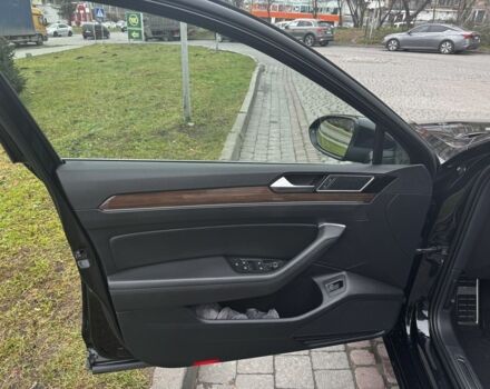 Черный Фольксваген Пассат, объемом двигателя 2 л и пробегом 292 тыс. км за 16900 $, фото 17 на Automoto.ua