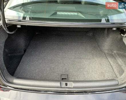 Черный Фольксваген Пассат, объемом двигателя 2 л и пробегом 261 тыс. км за 13200 $, фото 8 на Automoto.ua