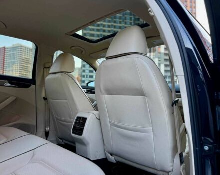 Черный Фольксваген Пассат, объемом двигателя 1.8 л и пробегом 188 тыс. км за 14700 $, фото 18 на Automoto.ua