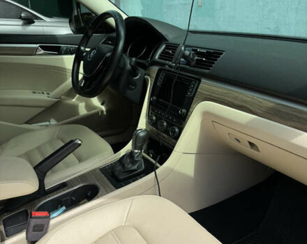 Черный Фольксваген Пассат, объемом двигателя 2 л и пробегом 69 тыс. км за 18500 $, фото 10 на Automoto.ua