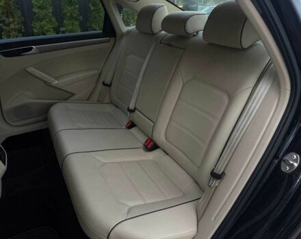 Чорний Фольксваген Пассат, об'ємом двигуна 2 л та пробігом 154 тис. км за 14700 $, фото 16 на Automoto.ua