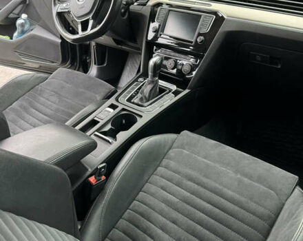 Черный Фольксваген Пассат, объемом двигателя 1.97 л и пробегом 194 тыс. км за 22500 $, фото 7 на Automoto.ua