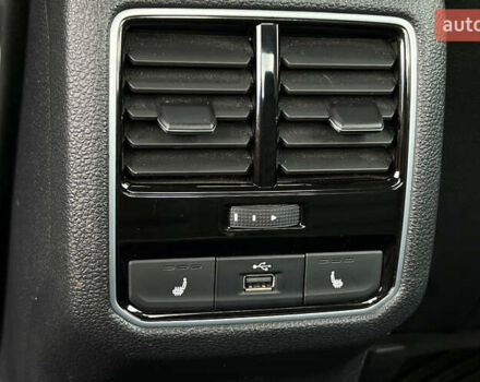 Черный Фольксваген Пассат, объемом двигателя 1.8 л и пробегом 100 тыс. км за 13999 $, фото 11 на Automoto.ua