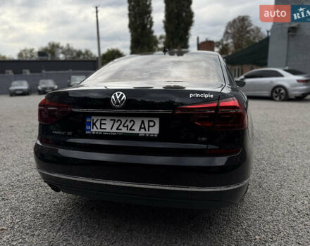 Черный Фольксваген Пассат, объемом двигателя 1.98 л и пробегом 124 тыс. км за 15990 $, фото 2 на Automoto.ua