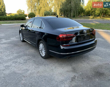 Черный Фольксваген Пассат, объемом двигателя 1.8 л и пробегом 239 тыс. км за 9999 $, фото 5 на Automoto.ua