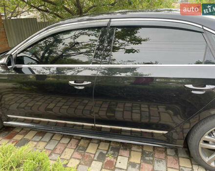 Черный Фольксваген Пассат, объемом двигателя 1.8 л и пробегом 149 тыс. км за 12500 $, фото 10 на Automoto.ua