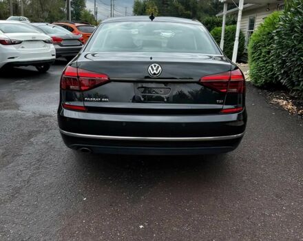 Чорний Фольксваген Пассат, об'ємом двигуна 1.8 л та пробігом 65 тис. км за 7000 $, фото 4 на Automoto.ua