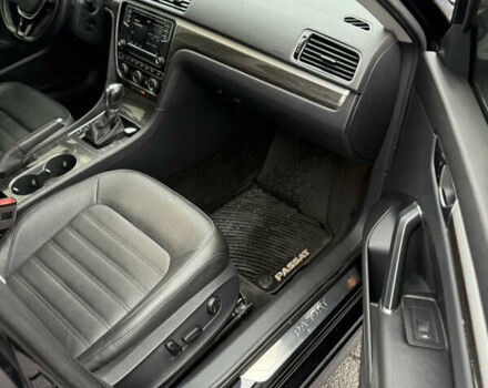 Черный Фольксваген Пассат, объемом двигателя 1.98 л и пробегом 132 тыс. км за 16900 $, фото 25 на Automoto.ua