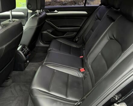 Чорний Фольксваген Пассат, об'ємом двигуна 1.6 л та пробігом 56 тис. км за 13000 $, фото 9 на Automoto.ua