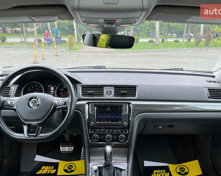 Черный Фольксваген Пассат, объемом двигателя 1.8 л и пробегом 100 тыс. км за 13999 $, фото 12 на Automoto.ua