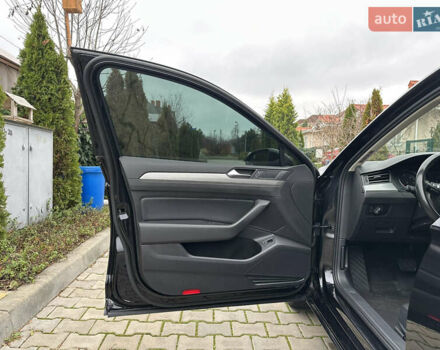 Черный Фольксваген Пассат, объемом двигателя 1.97 л и пробегом 80 тыс. км за 19900 $, фото 36 на Automoto.ua