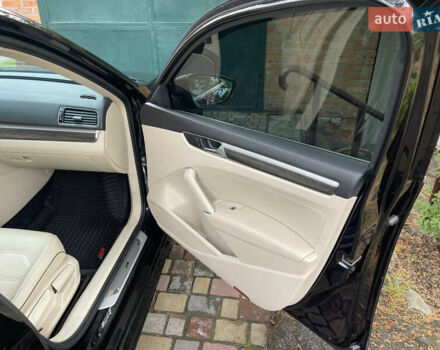 Черный Фольксваген Пассат, объемом двигателя 1.8 л и пробегом 149 тыс. км за 12500 $, фото 21 на Automoto.ua