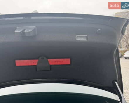 Чорний Фольксваген Пассат, об'ємом двигуна 1.97 л та пробігом 278 тис. км за 17500 $, фото 12 на Automoto.ua