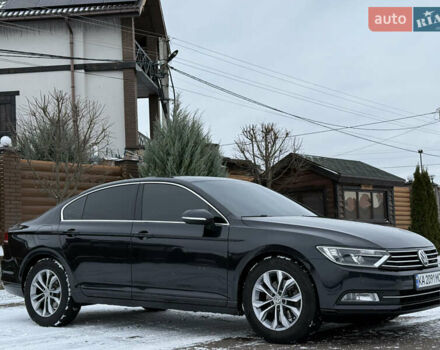 Черный Фольксваген Пассат, объемом двигателя 1.6 л и пробегом 313 тыс. км за 12500 $, фото 18 на Automoto.ua