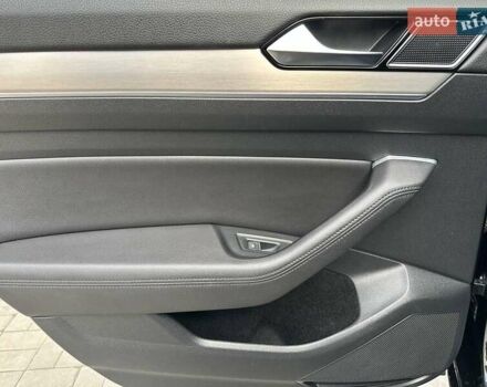 Черный Фольксваген Пассат, объемом двигателя 2 л и пробегом 181 тыс. км за 21990 $, фото 19 на Automoto.ua