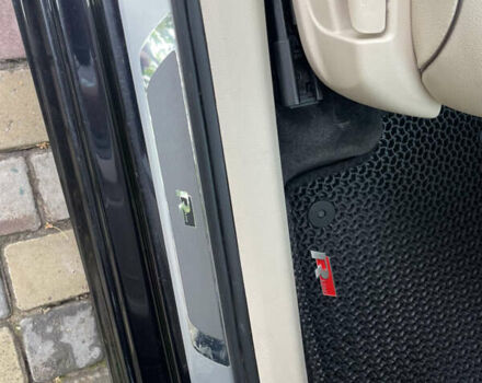 Черный Фольксваген Пассат, объемом двигателя 1.8 л и пробегом 149 тыс. км за 12500 $, фото 29 на Automoto.ua