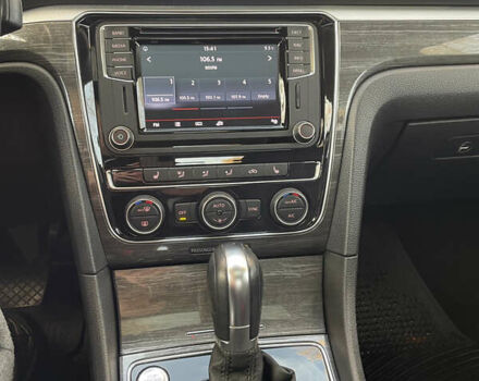 Чорний Фольксваген Пассат, об'ємом двигуна 1.8 л та пробігом 127 тис. км за 15700 $, фото 17 на Automoto.ua