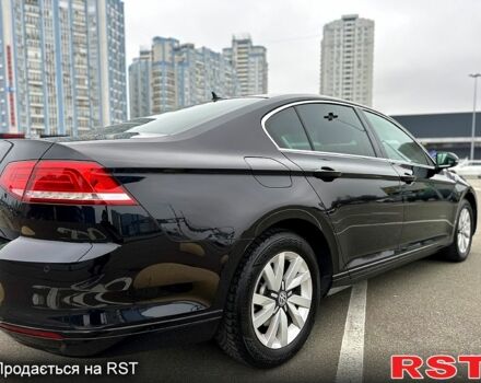 Чорний Фольксваген Пассат, об'ємом двигуна 1.6 л та пробігом 128 тис. км за 16300 $, фото 6 на Automoto.ua