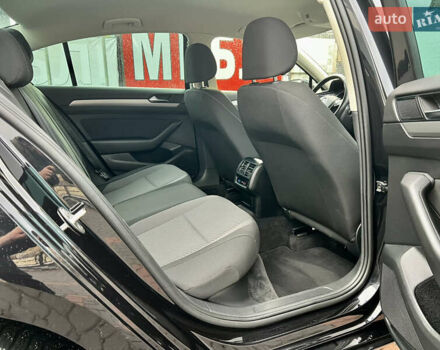 Черный Фольксваген Пассат, объемом двигателя 1.97 л и пробегом 306 тыс. км за 14750 $, фото 53 на Automoto.ua