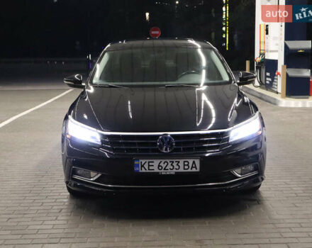 Черный Фольксваген Пассат, объемом двигателя 1.8 л и пробегом 140 тыс. км за 15799 $, фото 8 на Automoto.ua