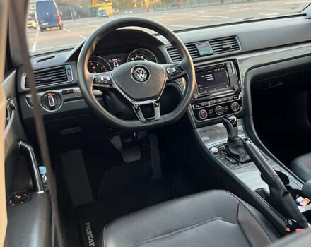 Черный Фольксваген Пассат, объемом двигателя 2 л и пробегом 149 тыс. км за 13700 $, фото 9 на Automoto.ua