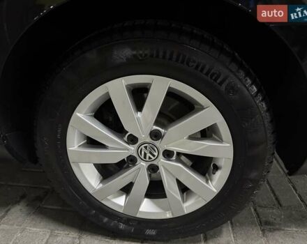 Чорний Фольксваген Пассат, об'ємом двигуна 1.97 л та пробігом 207 тис. км за 17900 $, фото 4 на Automoto.ua