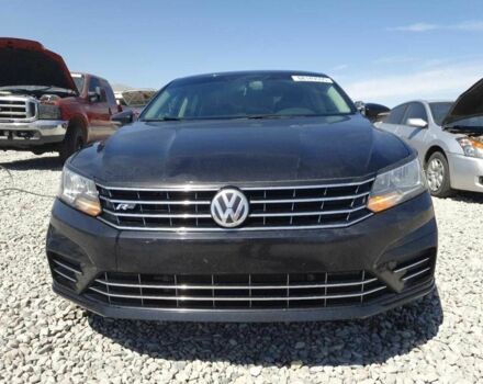 Чорний Фольксваген Пассат, об'ємом двигуна 1.8 л та пробігом 178 тис. км за 10800 $, фото 5 на Automoto.ua