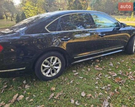 Чорний Фольксваген Пассат, об'ємом двигуна 1.8 л та пробігом 135 тис. км за 12500 $, фото 4 на Automoto.ua