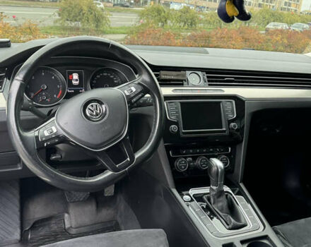 Черный Фольксваген Пассат, объемом двигателя 1.97 л и пробегом 194 тыс. км за 22500 $, фото 6 на Automoto.ua