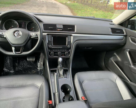 Черный Фольксваген Пассат, объемом двигателя 2 л и пробегом 261 тыс. км за 13200 $, фото 16 на Automoto.ua