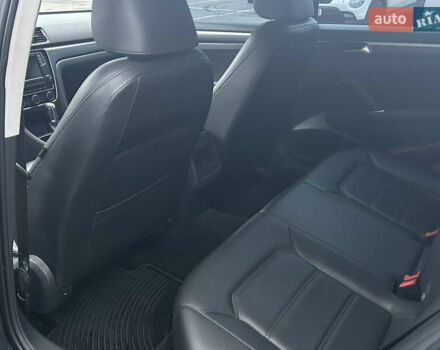 Черный Фольксваген Пассат, объемом двигателя 1.8 л и пробегом 127 тыс. км за 14000 $, фото 27 на Automoto.ua