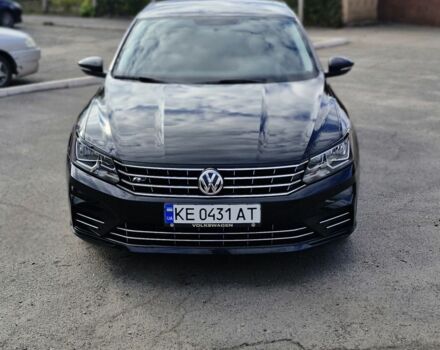 Чорний Фольксваген Пассат, об'ємом двигуна 1 л та пробігом 121 тис. км за 15500 $, фото 1 на Automoto.ua
