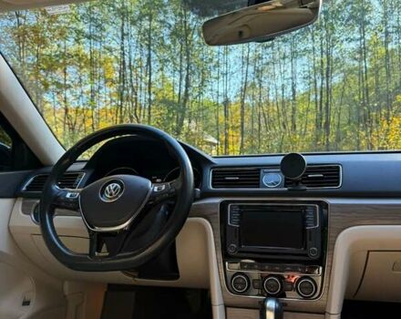 Фольксваген Пассат 2017 в Трускавце на Automoto.ua Черный Фольксваген Пассат, объемом двигателя 1.8 л и пробегом 189 тыс. км за 16500 $, фото 10 на Automoto.ua