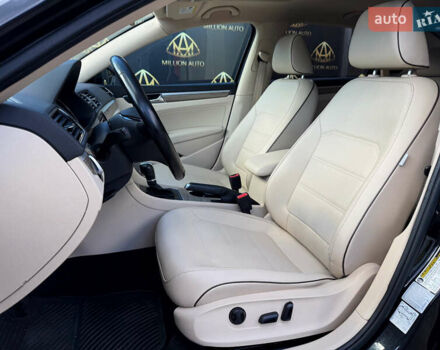 Чорний Фольксваген Пассат, об'ємом двигуна 1.8 л та пробігом 72 тис. км за 15500 $, фото 9 на Automoto.ua