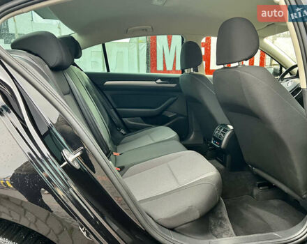 Черный Фольксваген Пассат, объемом двигателя 1.97 л и пробегом 308 тыс. км за 14450 $, фото 60 на Automoto.ua