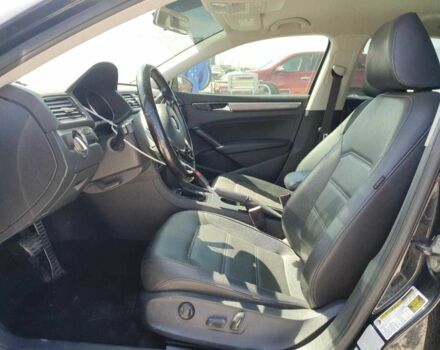 Чорний Фольксваген Пассат, об'ємом двигуна 1.8 л та пробігом 178 тис. км за 10800 $, фото 7 на Automoto.ua