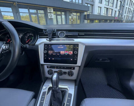 Черный Фольксваген Пассат, объемом двигателя 1.6 л и пробегом 222 тыс. км за 16000 $, фото 22 на Automoto.ua